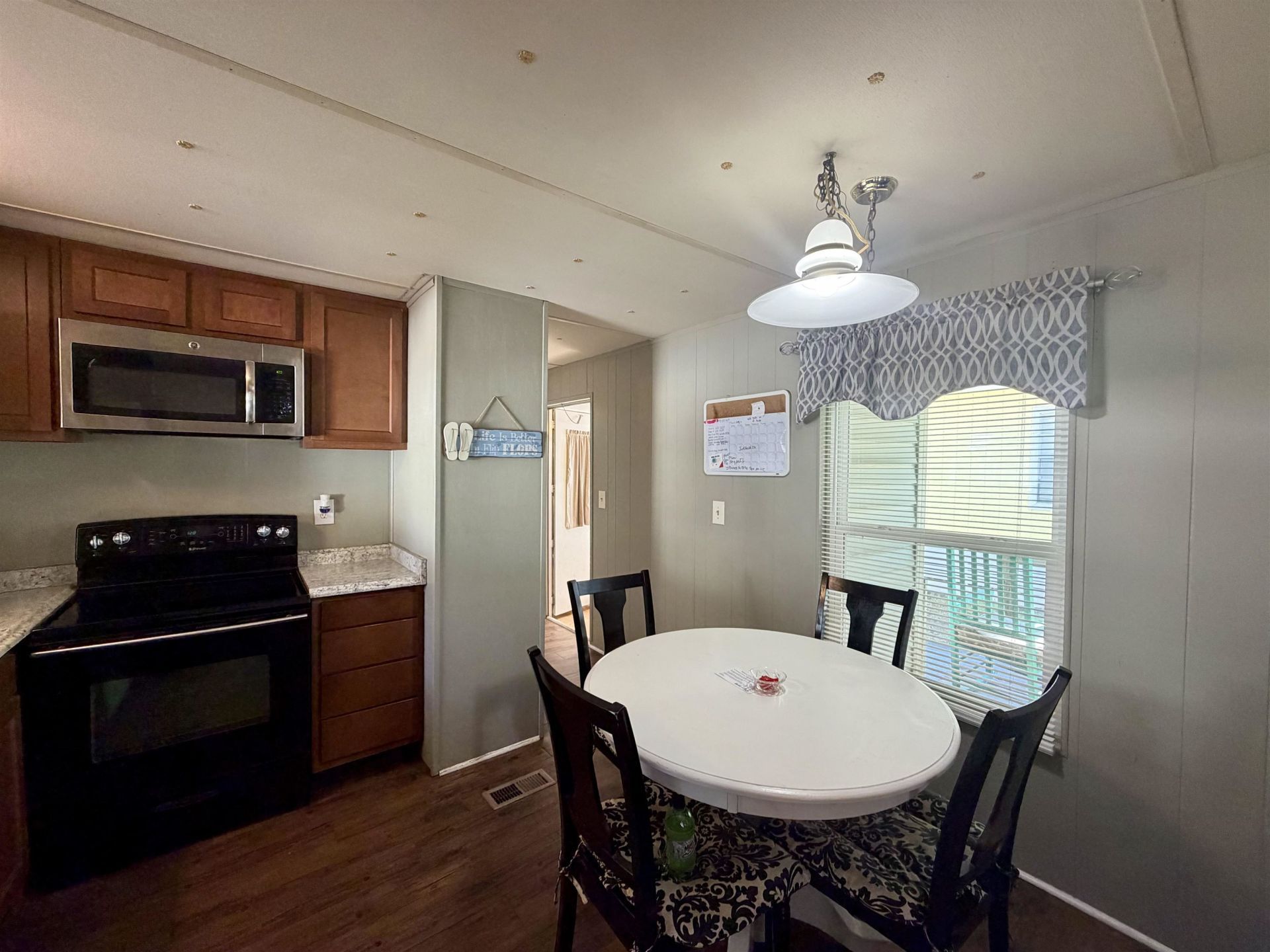 2026 Jacana Dr.  Photo 15