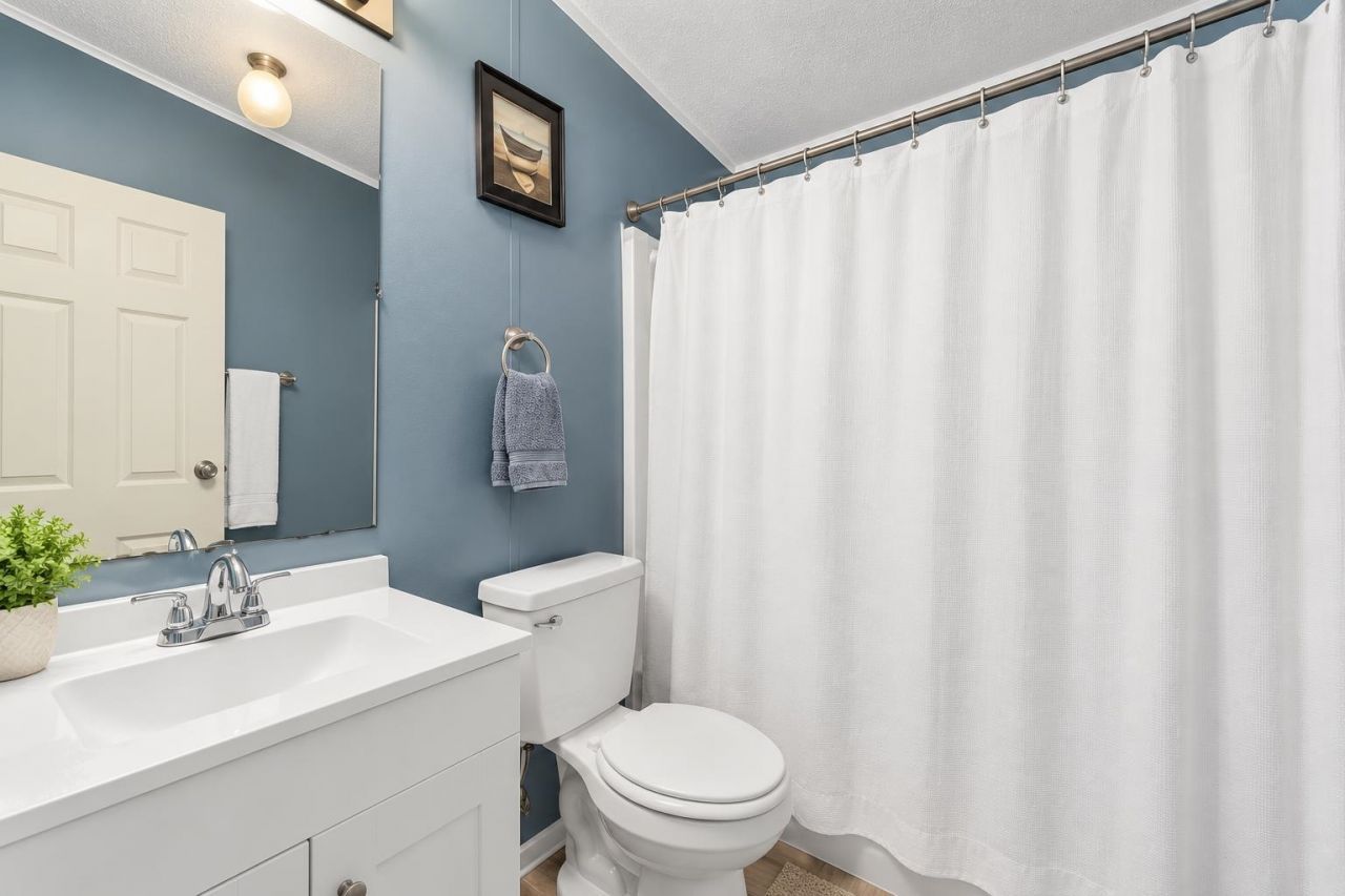 8232 Rutledge St.  Photo 10
