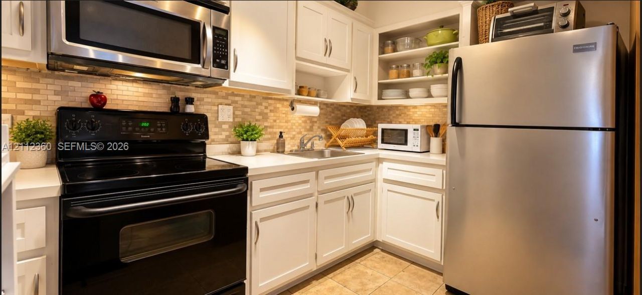 12500 NE 15th Ave, Unit 608, North Miami, FL 33161 Photo