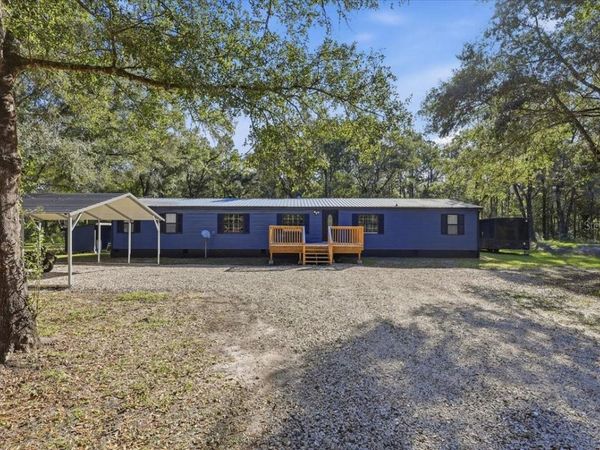 9860 NIKOLICH AVENUE , HASTINGS, FL 32145