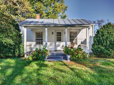 8433 MAIN ST, PORT REPUBLIC, VA 24441