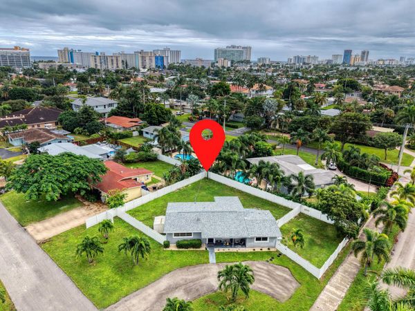 2600 NE 8TH Court, Pompano Beach, FL 33062