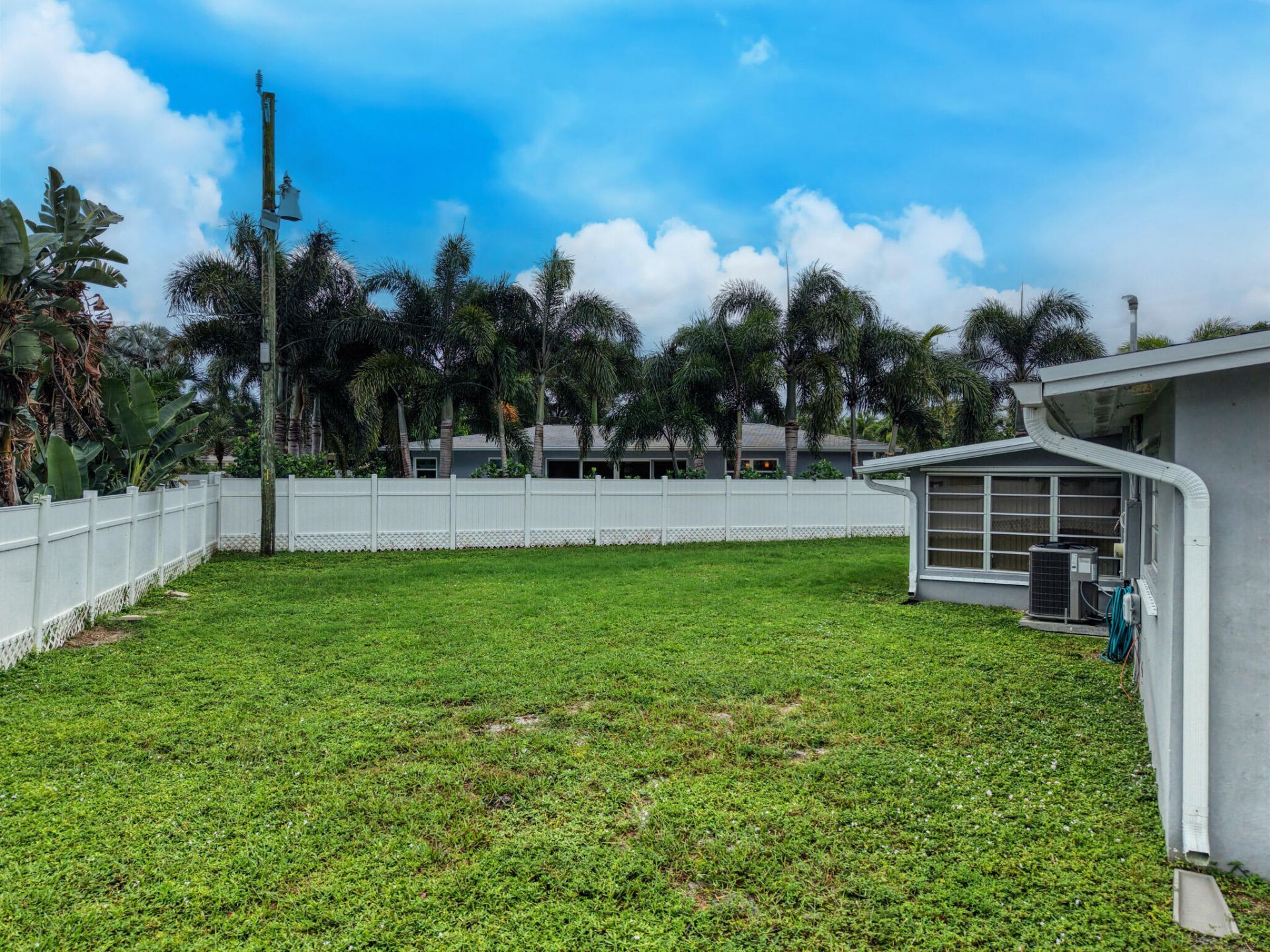 2600 NE 8th Court, Pompano Beach, FL 33062 Photo
