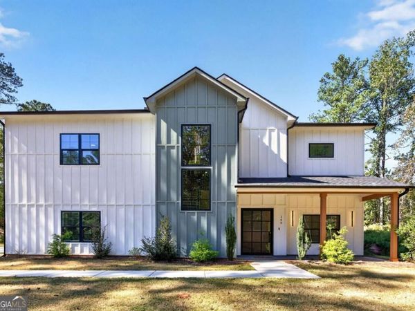 140 Wesley Place, Fayetteville, GA 30214