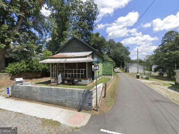 46 Jones Street, Forsyth, GA 31029