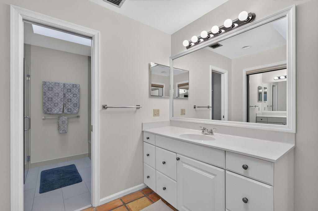 5361 SE Merion Way, Stuart, FL 34997 Photo