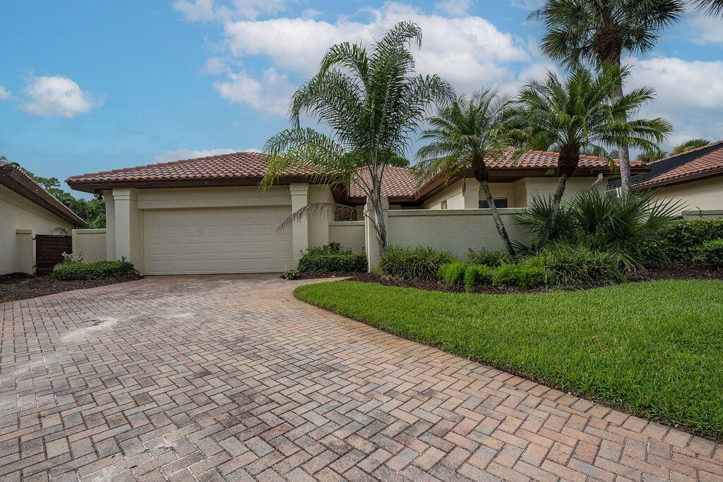 5361 SE Merion Way, Stuart, FL 34997 Photo