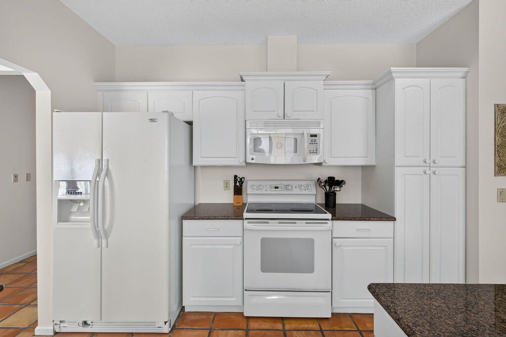 5361 SE Merion Way, Stuart, FL 34997 Photo