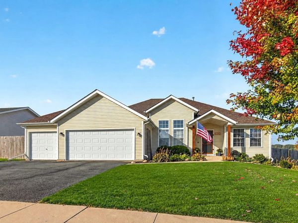 14024 QUEENANNS Way, POPLAR GROVE, IL 61065