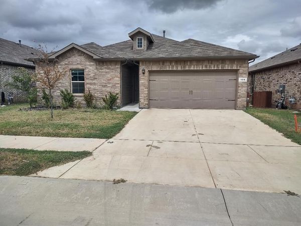 109 Blossom Trail , Boyd, TX 76023