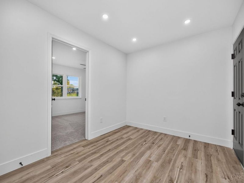 7957 West Chester Road, West Chester, OH 45069 Photo 17