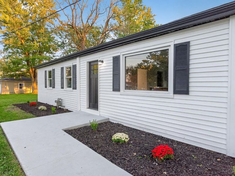 7957 West Chester Road, West Chester, OH 45069 Photo 5