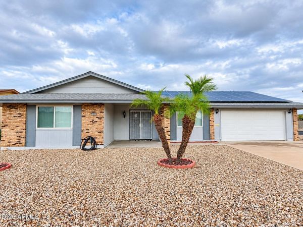 10537 W DESERT FOREST Circle, Sun City, AZ 85351