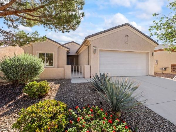 7448 Chipping Sparrow Street , North Las Vegas, NV 89084