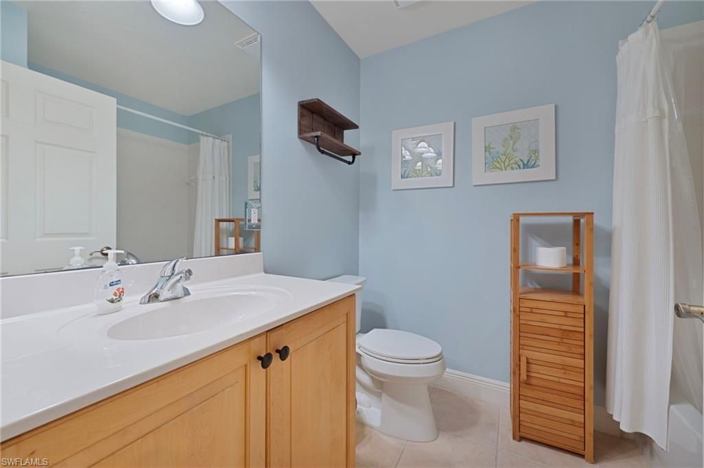 1128 Manor Lake Dr , Unit G103, Naples, FL 34110 Photo
