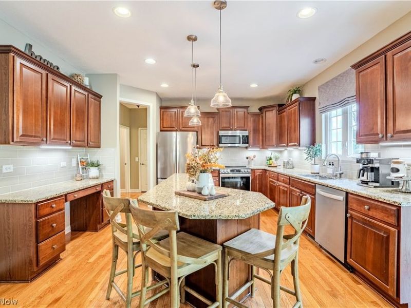 4366 Roxburghe Drive, Brecksville, OH 44141 Photo 16