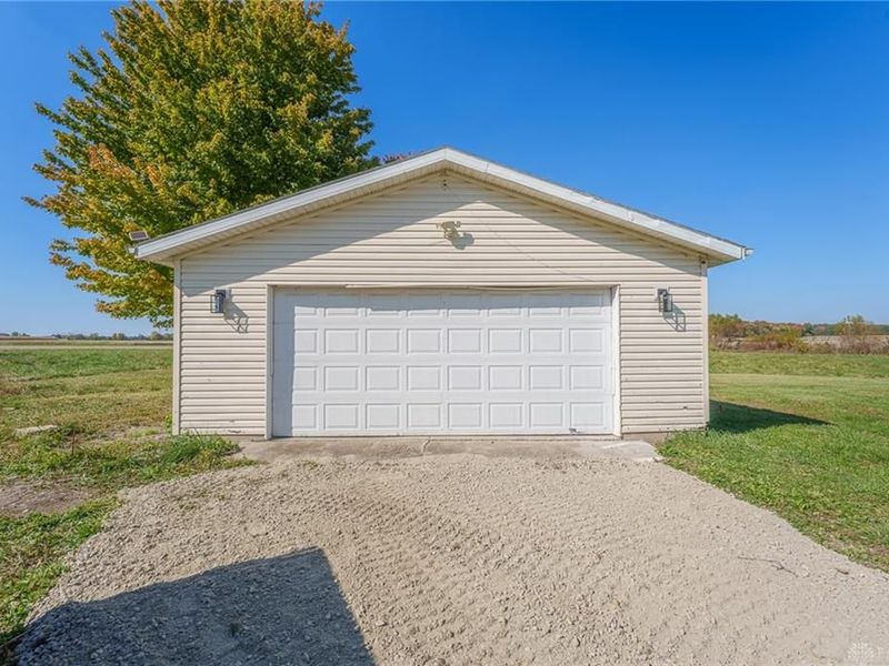 1414 Oak Grove Road, Clark Township, OH 45146 Photo 39