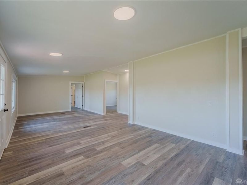 1414 Oak Grove Road, Clark Township, OH 45146 Photo 9