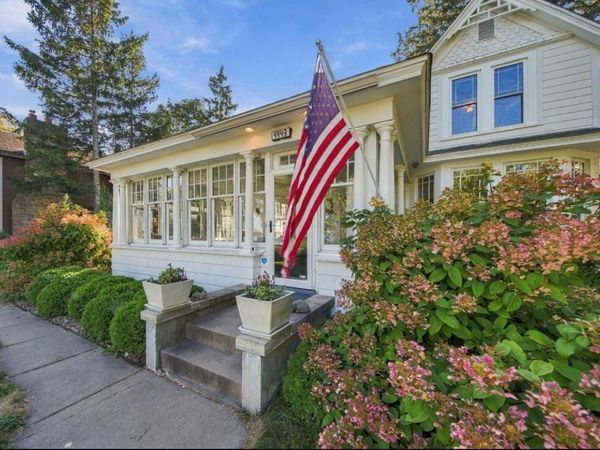 4943 Lake Avenue , White Bear Lake, MN 55110