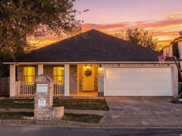 7510 Forest Fern, Live Oak, TX 78233