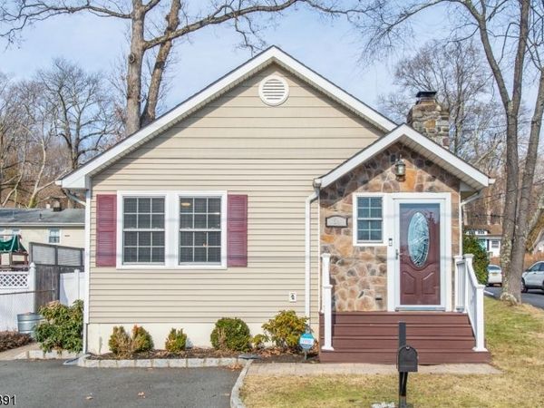 59 West Shore Rd, Denville, NJ 07834