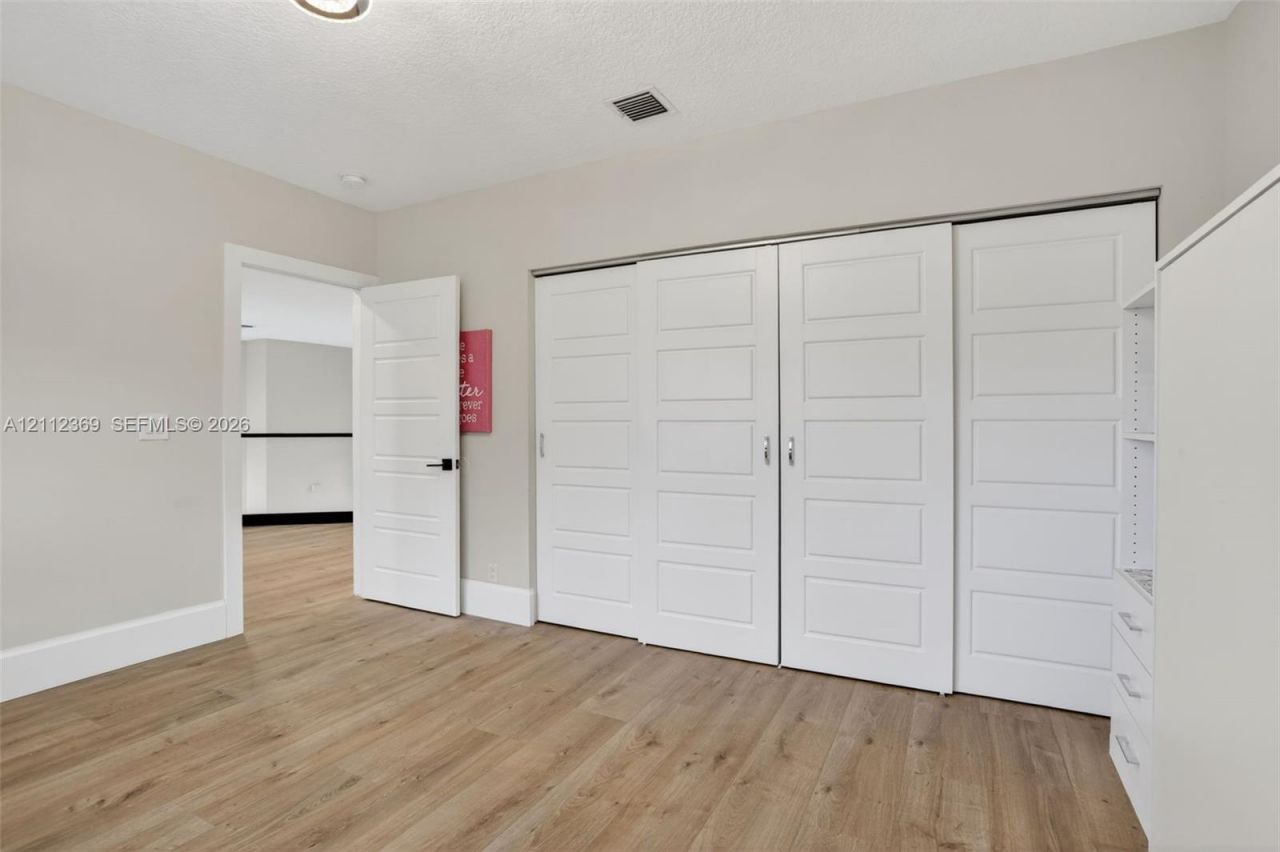 4953 Kensington Cir , Coral Springs, FL 33076 Photo