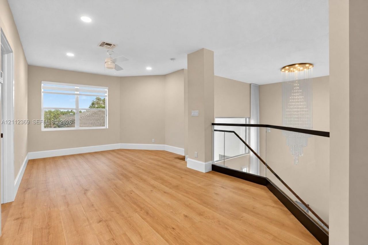 4953 Kensington Cir , Coral Springs, FL 33076 Photo