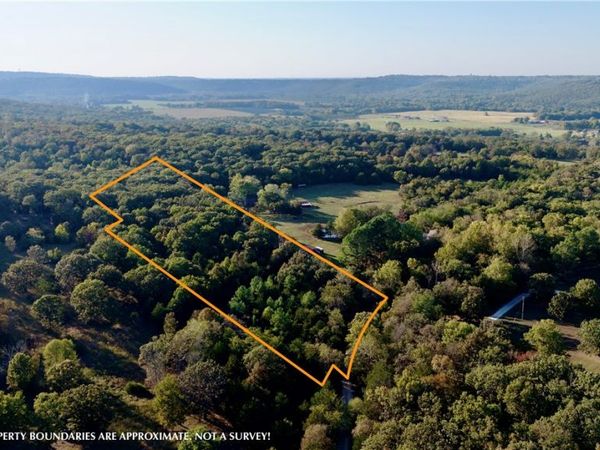 0000 Mesa Verde Road , Fayetteville, AR 72701
