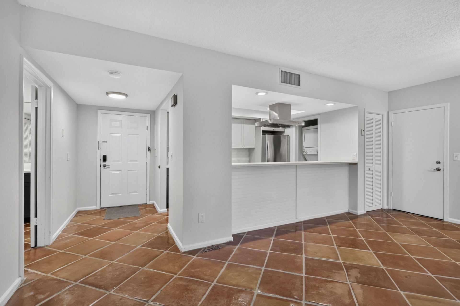 11863 Wimbledon Circle, Unit 416, Wellington, FL 33414 Photo