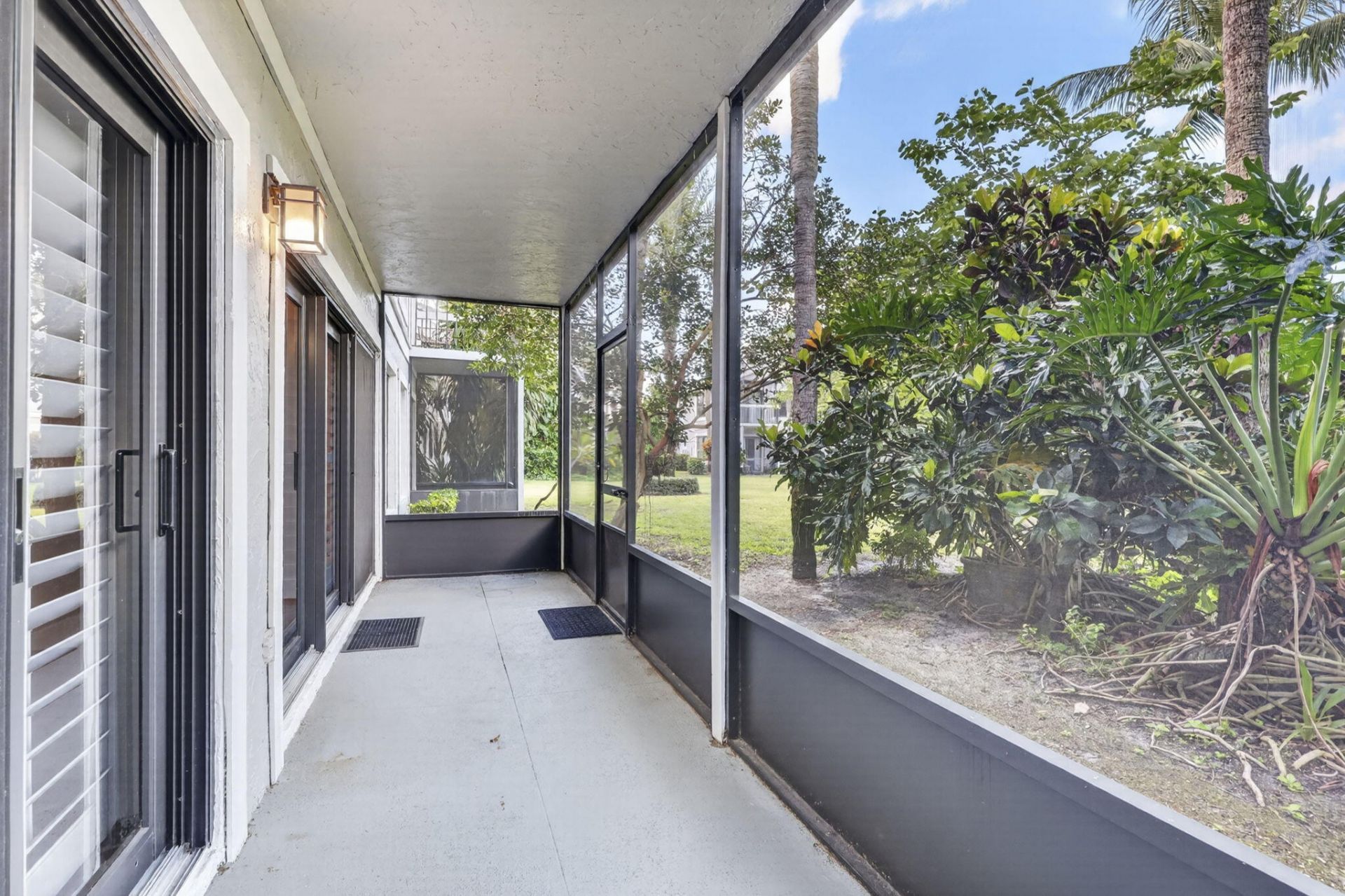 11863 Wimbledon Circle, Unit 416, Wellington, FL 33414 Photo