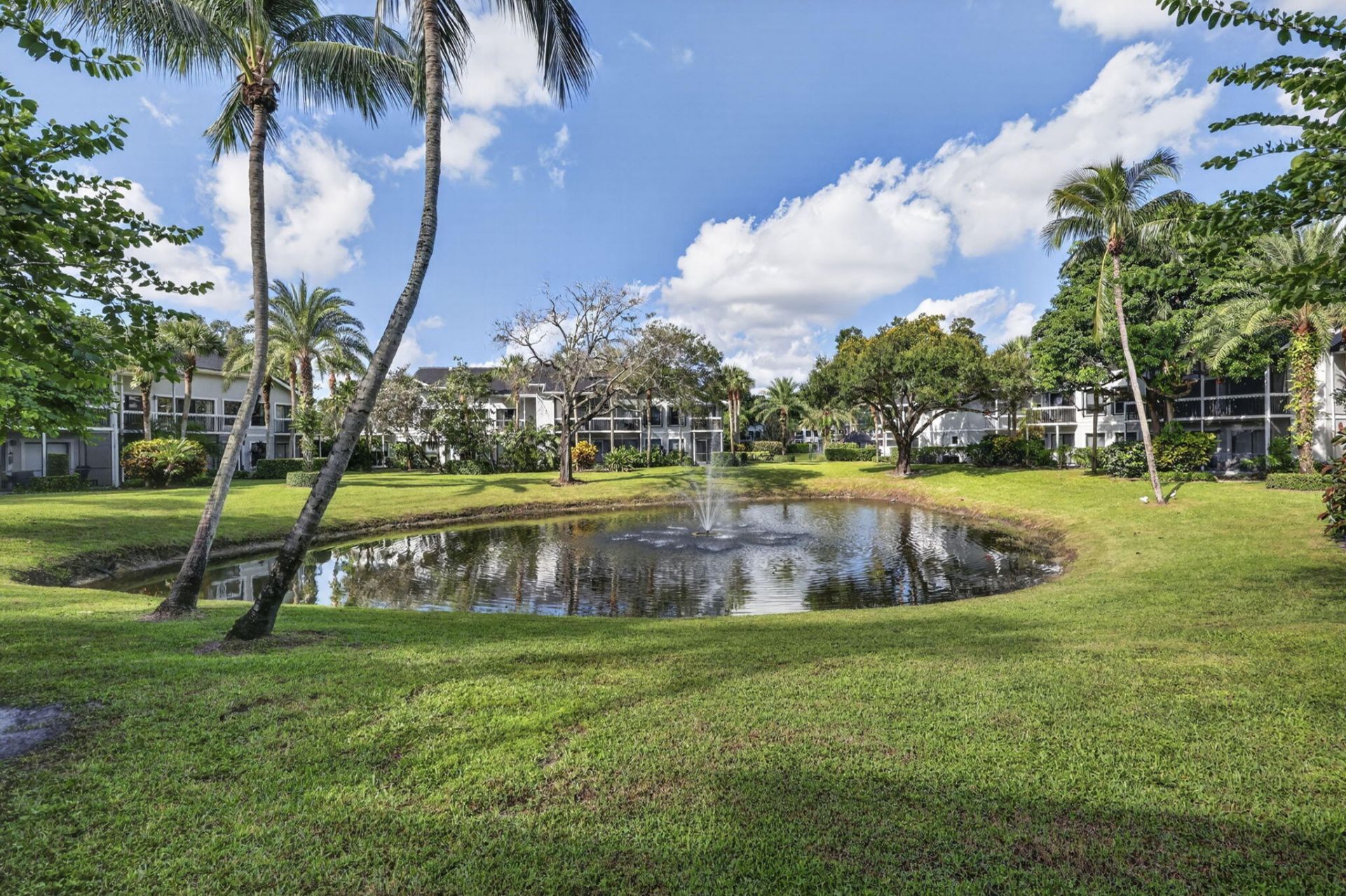 11863 Wimbledon Circle, Unit 416, Wellington, FL 33414 Photo