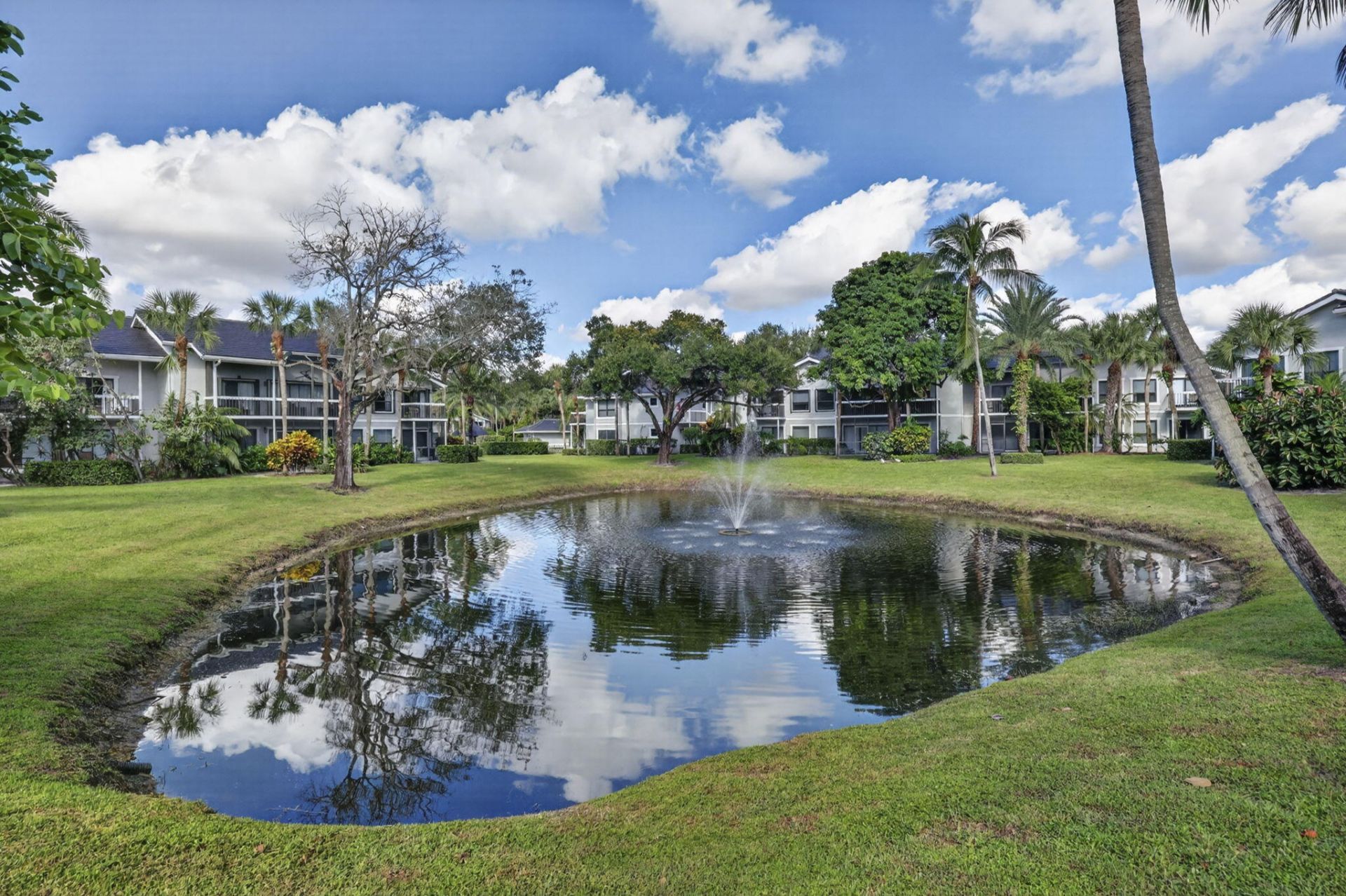 11863 Wimbledon Circle, Unit 416, Wellington, FL 33414 Photo
