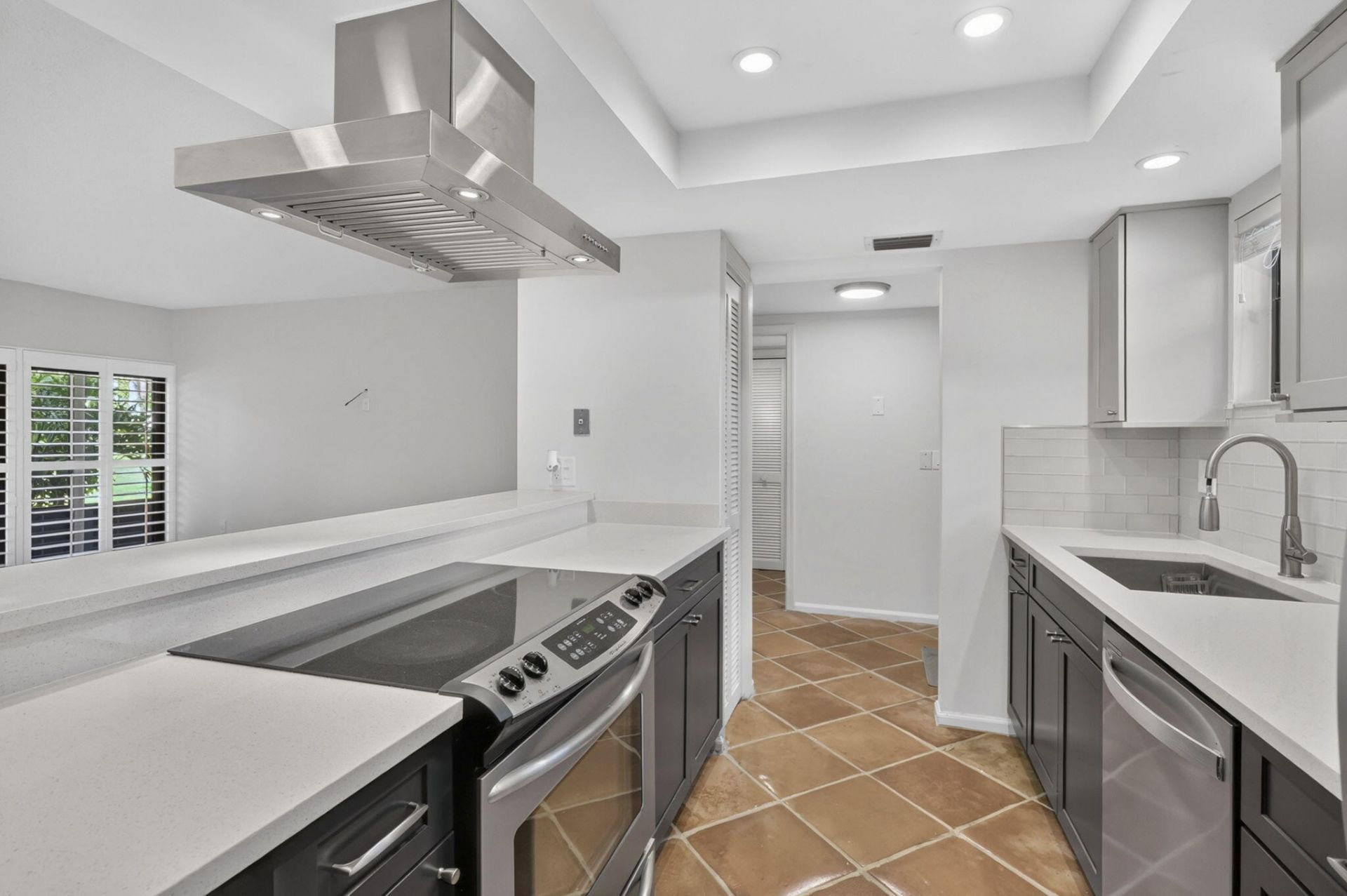 11863 Wimbledon Circle, Unit 416, Wellington, FL 33414 Photo