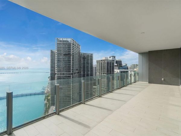 300 Biscayne Blvd Way , Unit 4202, Miami, FL 33131