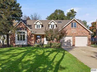 16516 Spring Circle, Omaha, NE 68130