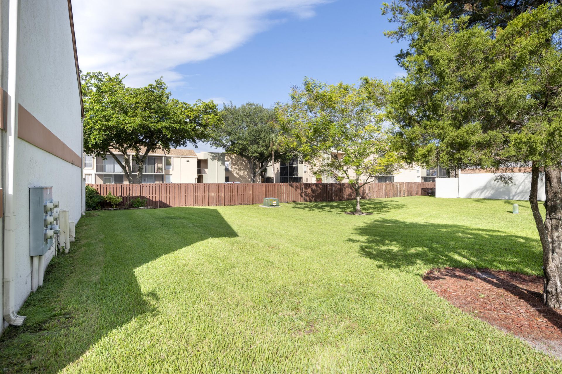 4421 SW 70th Terrace, Davie, FL 33314 Photo