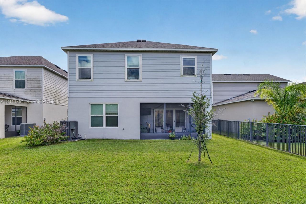 10840 SW Vasari Way, Port Saint Lucie, FL 34987 Photo