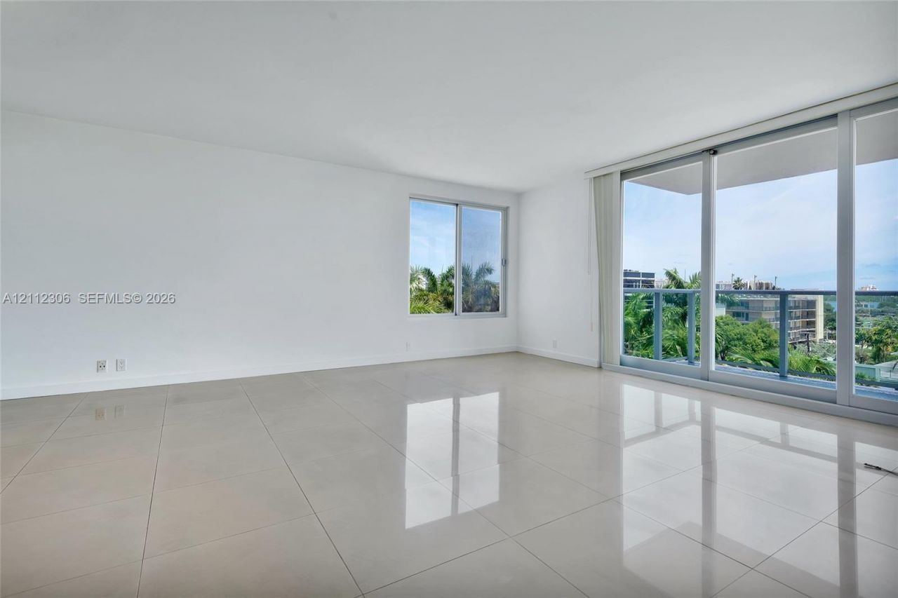 1000 West Ave , Unit 510, Miami Beach, FL 33139 Photo