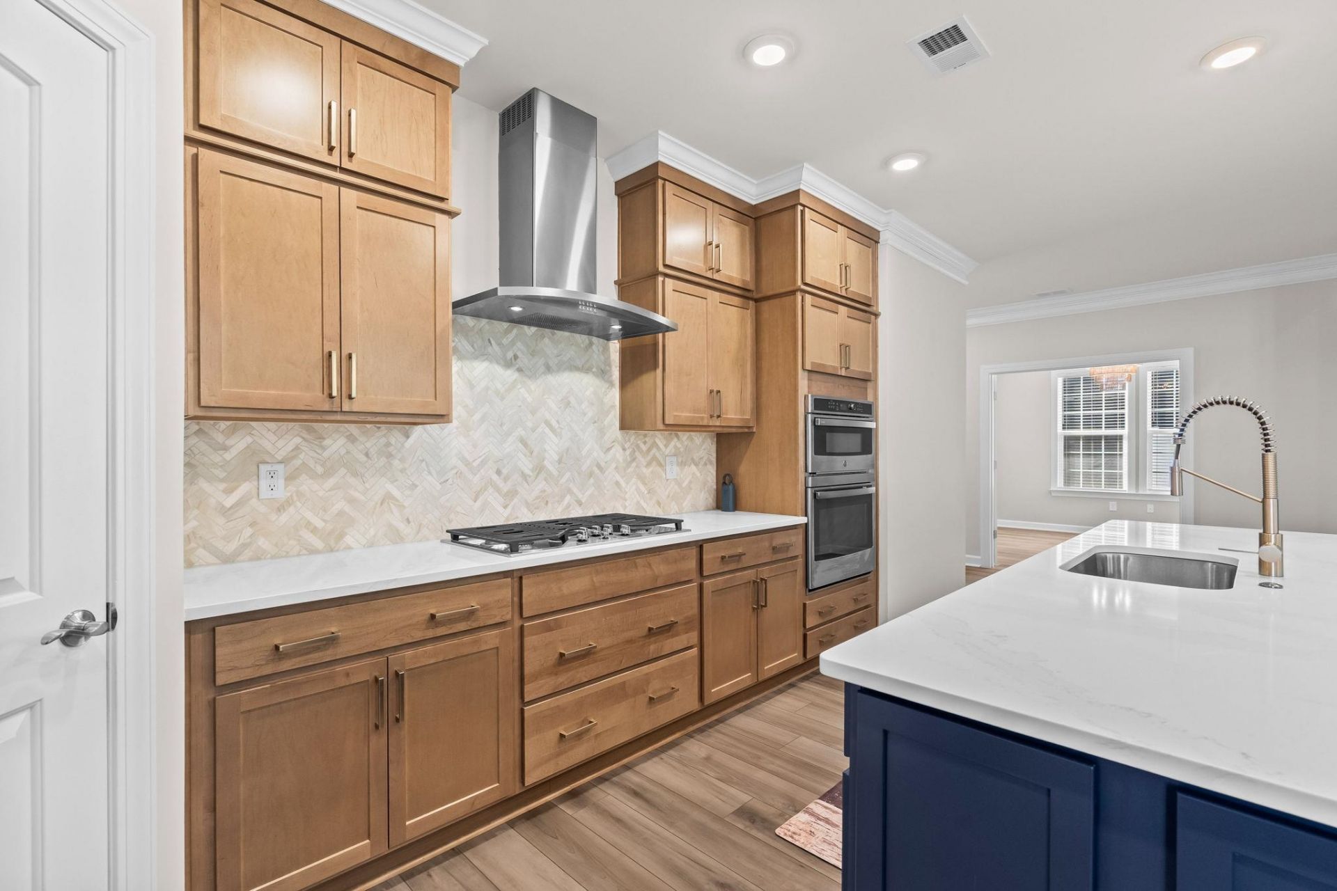 450 Rose Fountain Dr.  Photo 14