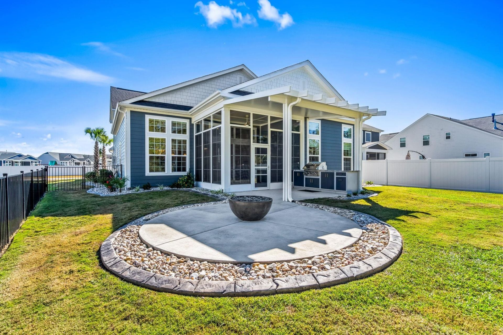 450 Rose Fountain Dr.  Photo 28