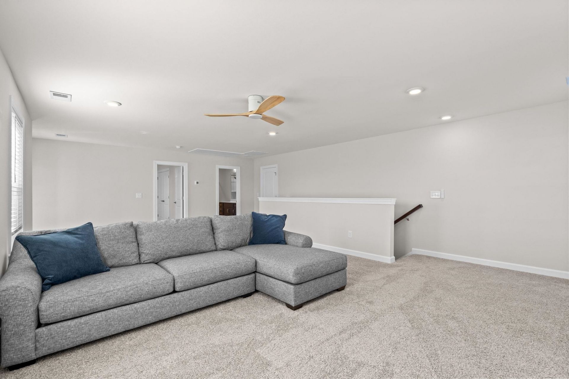 450 Rose Fountain Dr.  Photo 39