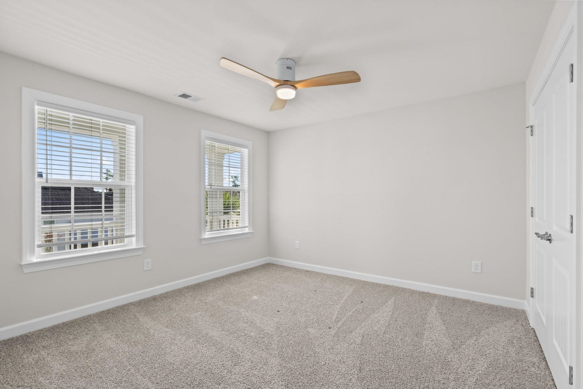 450 Rose Fountain Dr.  Photo 43