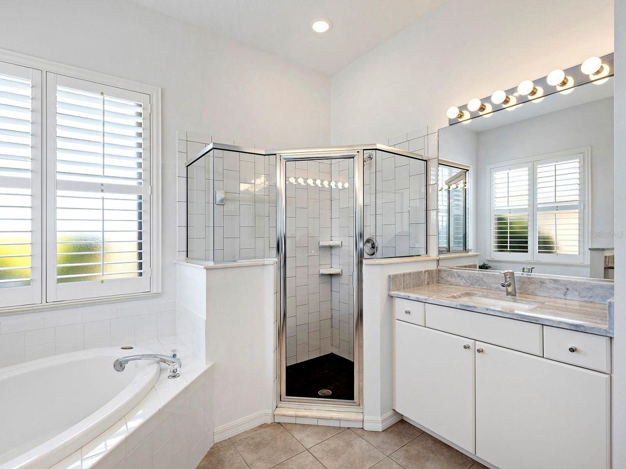 202 Rio Terra, Venice, FL 34285 Photo