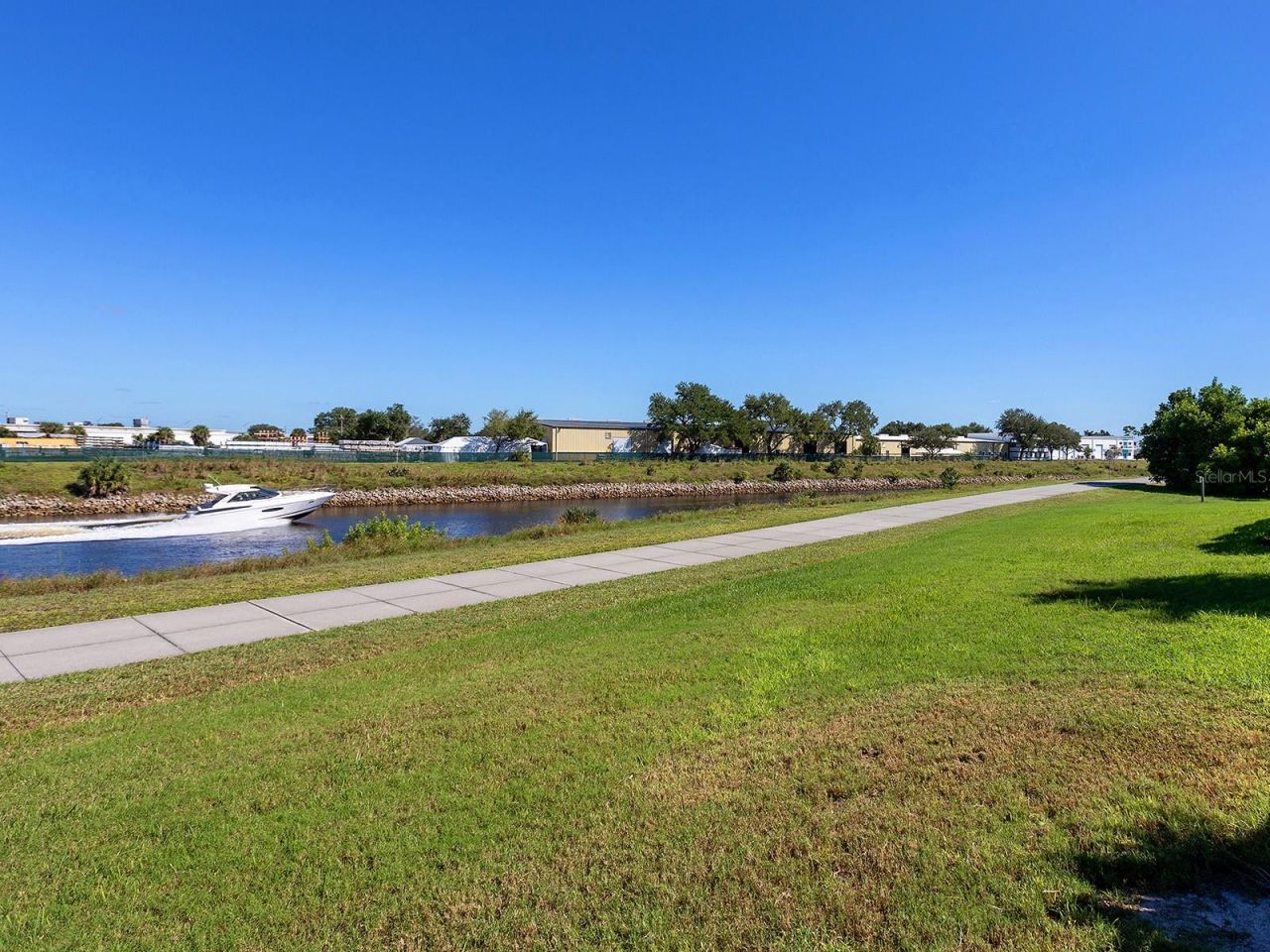 202 Rio Terra, Venice, FL 34285 Photo