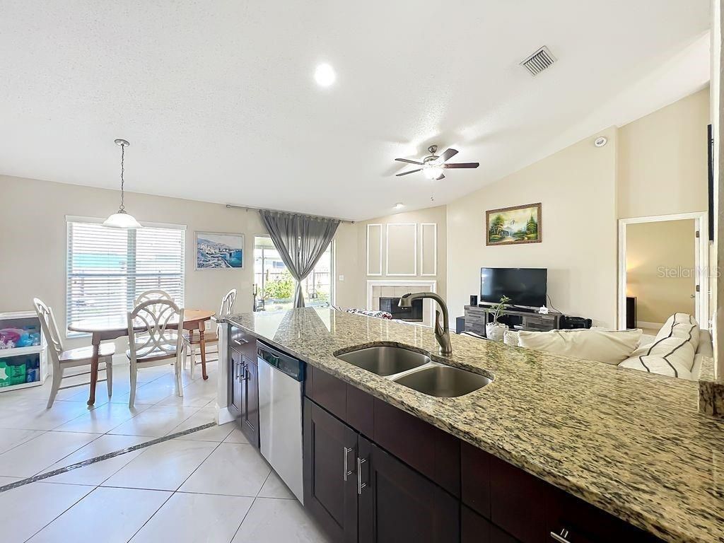 8609 Crossbay Drive , Orlando, FL 32829 Photo