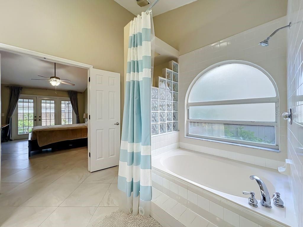 8609 Crossbay Drive , Orlando, FL 32829 Photo