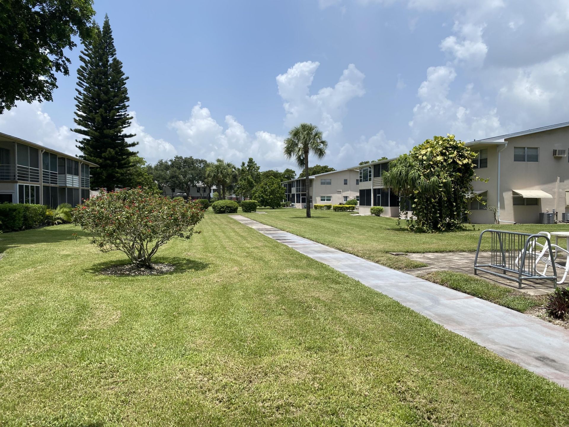 49 Waltham C, West Palm Beach, FL 33417 Photo