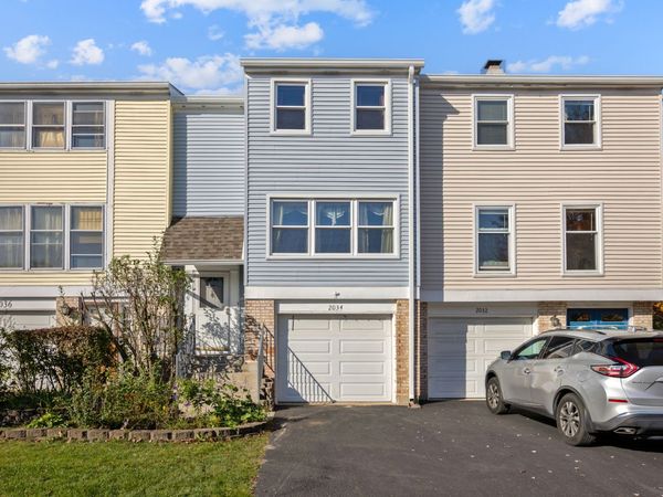 2034 Stanley Court , Schaumburg, IL 60194