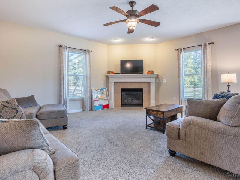 7206 Hammerwood Court, Hamilton Township, OH 45039 Photo 6