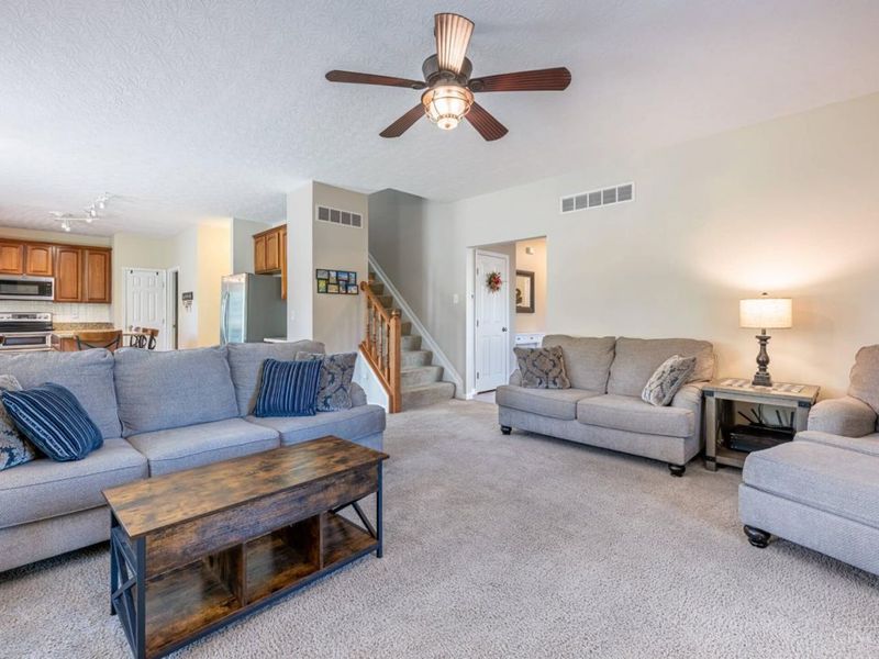 7206 Hammerwood Court, Hamilton Township, OH 45039 Photo 7